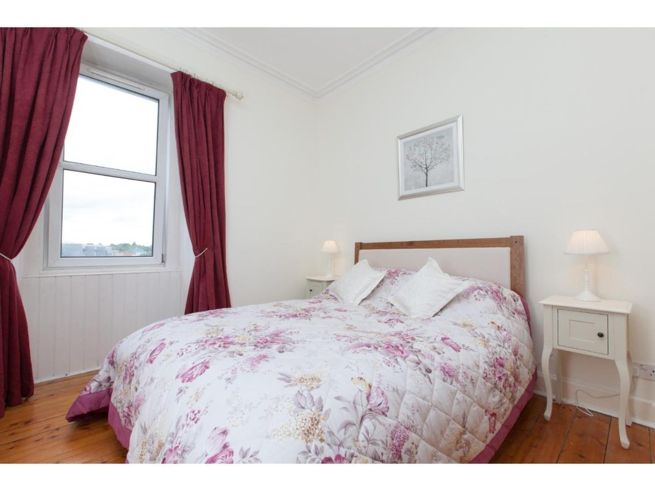 Homely Tenement For 2 Near Botanic Gardens Edinburgh Exterior photo